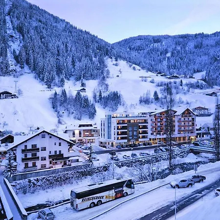 Holiday Residenz Im Paznauntal - Otr02520-dyb 湖城